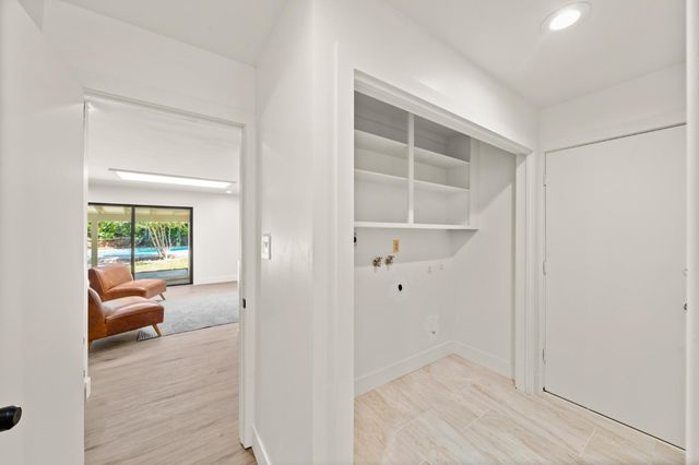 7113 Borrego Way, Carmichael, CA 95608