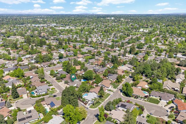 7113 Borrego Way, Carmichael, CA 95608