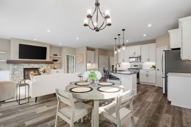 6716 Bellflower Drive, Excelsior, MN 55331