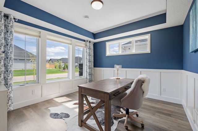 6716 Bellflower Drive, Excelsior, MN 55331