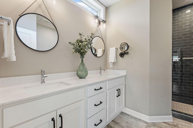 6716 Bellflower Drive, Excelsior, MN 55331