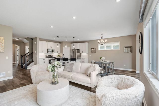 6716 Bellflower Drive, Excelsior, MN 55331