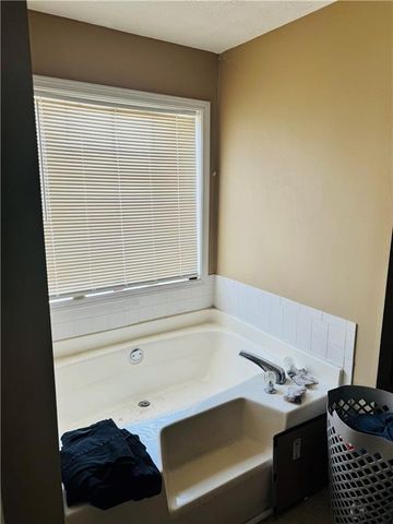 7962 Harmony Ridge Lane, Lithonia, GA 30058