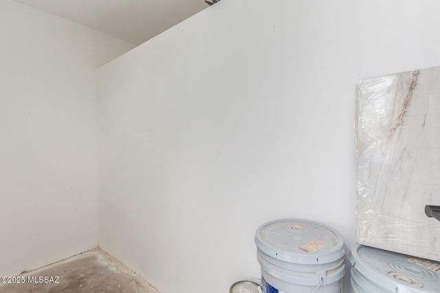 4702 S Apple Tree Avenue, Tucson, AZ 85730