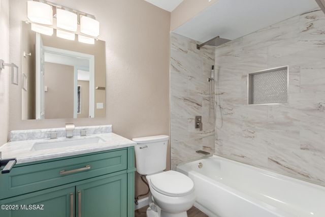 4702 S Apple Tree Avenue, Tucson, AZ 85730