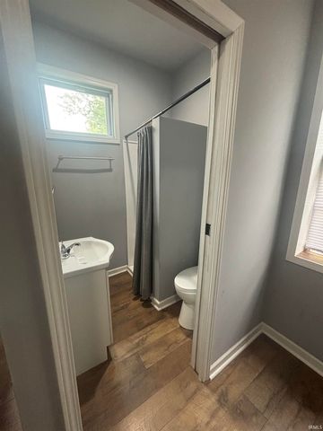 900 902 Mary Street, Evansville, IN 47710