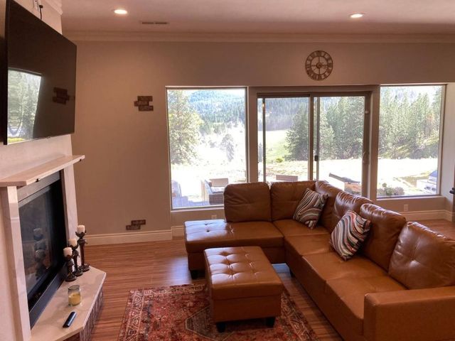 26515 E Mission Ave, Liberty Lake, WA 99019