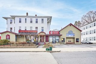 142 Highland Street 1, Worcester, MA 01609
