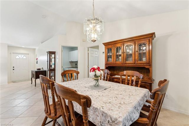 914 SW 3rd AVE, Cape Coral, FL 33991