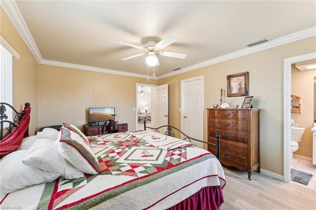 914 SW 3rd AVE, Cape Coral, FL 33991