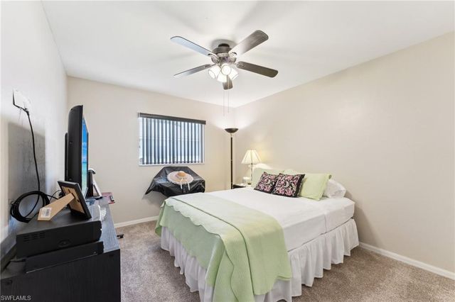 914 SW 3rd AVE, Cape Coral, FL 33991