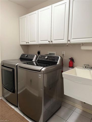 914 SW 3rd AVE, Cape Coral, FL 33991