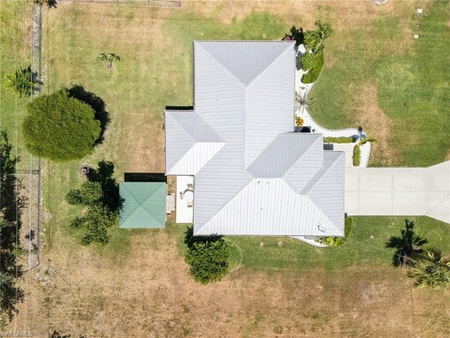 914 SW 3rd AVE, Cape Coral, FL 33991