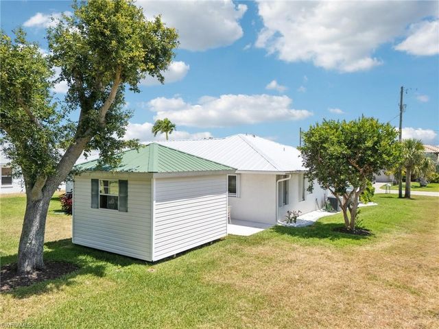 914 SW 3rd AVE, Cape Coral, FL 33991