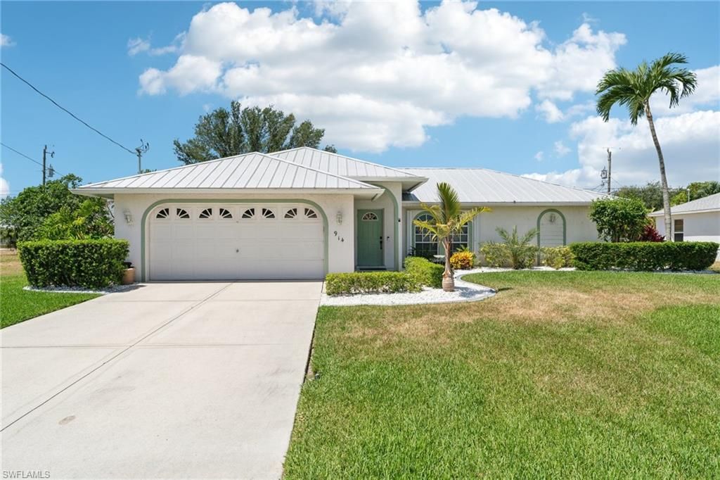 914 SW 3rd AVE, Cape Coral, FL 33991
