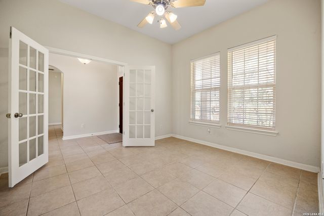 1262 MORNING GLORY LN, Adkins, TX 78101