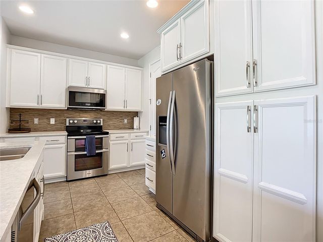 14152 SWANLEY STREET, Orlando, FL 32832