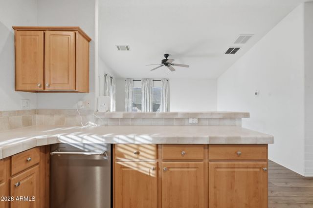 120 N VAL VISTA Drive 83, Mesa, AZ 85213