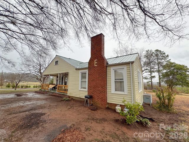 30497 Orchard Lane, Albemarle, NC 28001