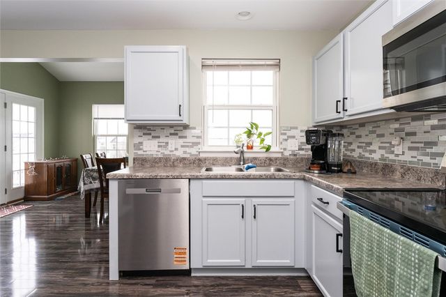 203 Elmcrest Rise, Henrietta, NY 14586