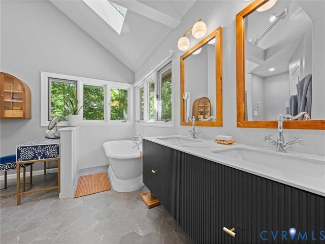 3201 Saint Stephens Way, Midlothian, VA 23113