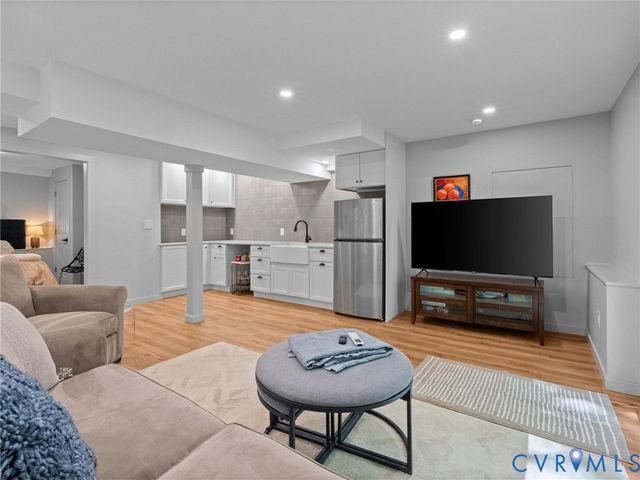 3201 Saint Stephens Way, Midlothian, VA 23113