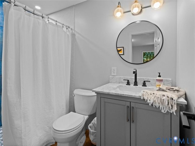 3201 Saint Stephens Way, Midlothian, VA 23113