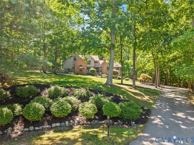 3201 Saint Stephens Way, Midlothian, VA 23113