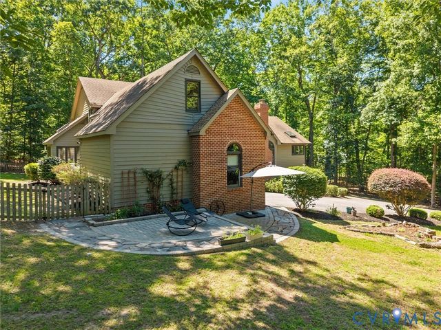 3201 Saint Stephens Way, Midlothian, VA 23113