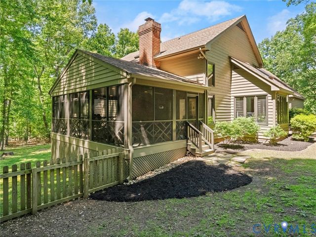 3201 Saint Stephens Way, Midlothian, VA 23113