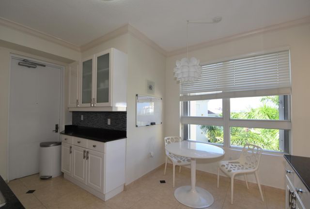 707 CRANDON Boulevard PH-8, Key Biscayne, FL 33149