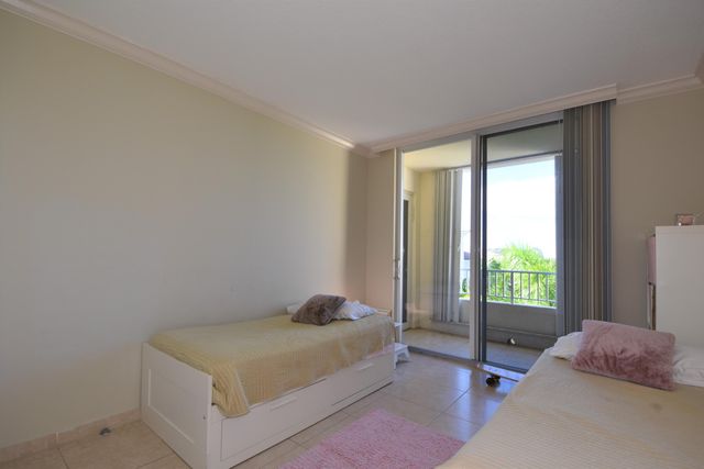 707 CRANDON Boulevard PH-8, Key Biscayne, FL 33149
