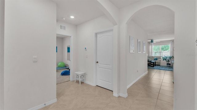 5748 SILTSTONE STREET, Lakeland, FL 33811
