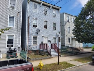 199 Saltonstall Avenue 1, New Haven, CT 06513