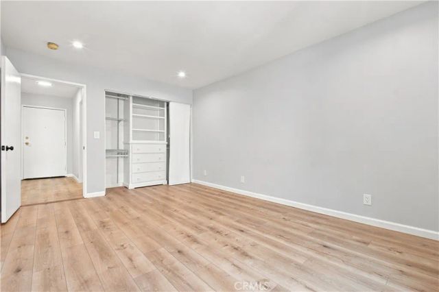 6815 Remmet Avenue 212, Los Angeles, CA 91303