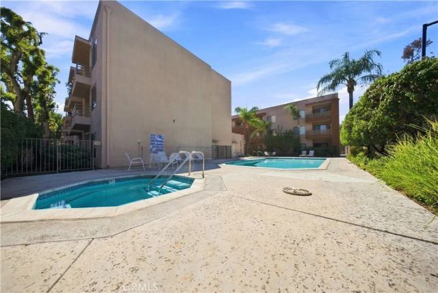 6815 Remmet Avenue 212, Los Angeles, CA 91303