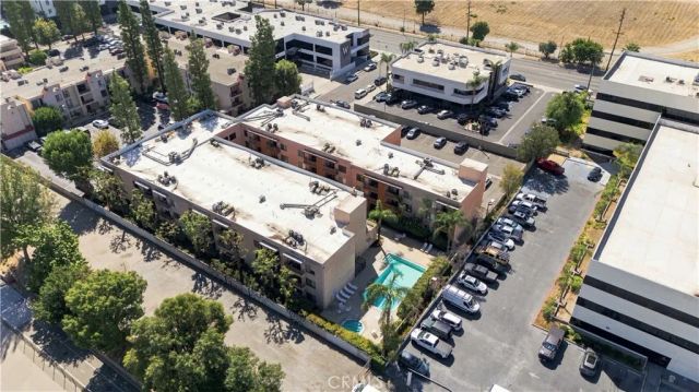 6815 Remmet Avenue 212, Los Angeles, CA 91303