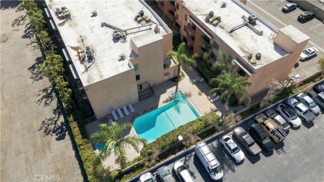 6815 Remmet Avenue 212, Los Angeles, CA 91303