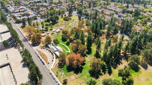 6815 Remmet Avenue 212, Los Angeles, CA 91303