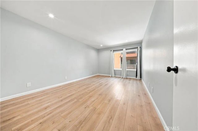 6815 Remmet Avenue 212, Los Angeles, CA 91303