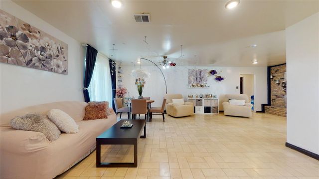 14355 Schiller Road, Houston, TX 77082