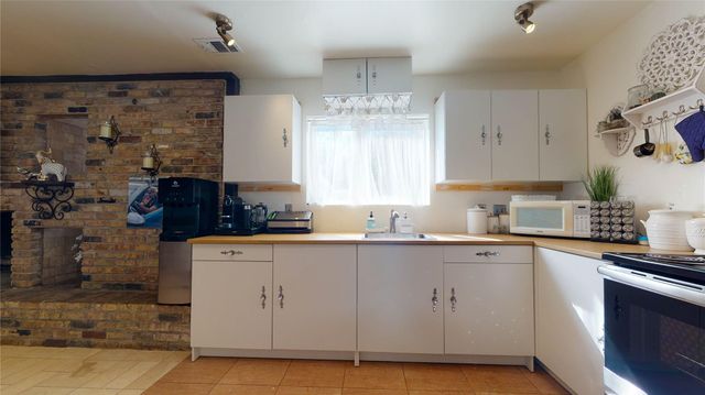 14355 Schiller Road, Houston, TX 77082