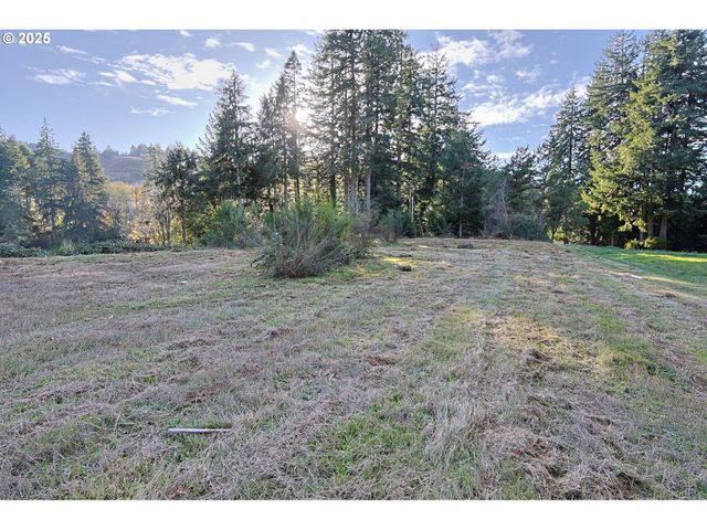 15 Bartleson 1417, Coos Bay, OR 97420