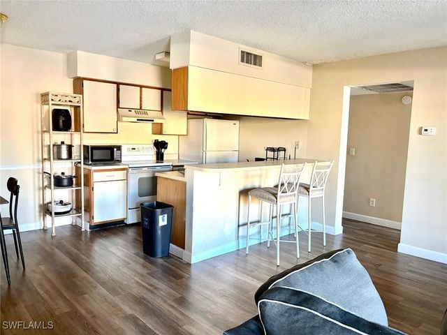 5315 Summerlin RD 1508, Fort Myers, FL 33919