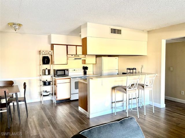 5315 Summerlin RD 1508, Fort Myers, FL 33919