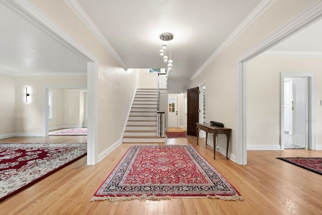 611 W 6TH Street, Erie, PA 16507