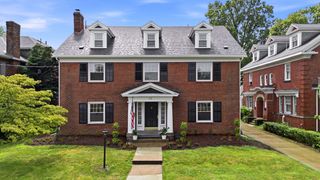 611 W 6TH Street, Erie, PA 16507