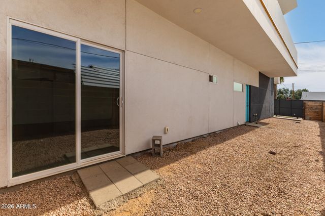 1933 E MONROE Street, Phoenix, AZ 85034
