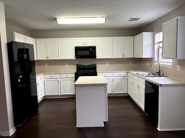 6519 Mildenhall Court, Houston, TX 77084