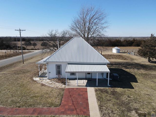 14026 198th ST, Holton, KS 66436